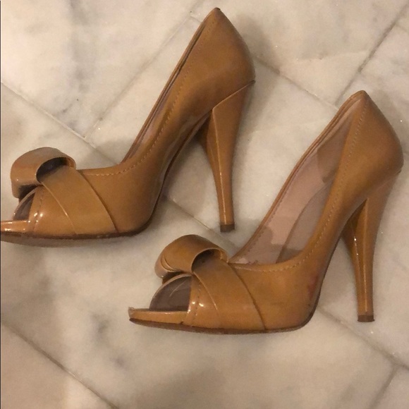 Joan & David high heels in Tan size 10 - Picture 3 of 6